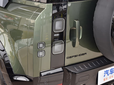 2026�� 110 3.0T P400 �����ر��