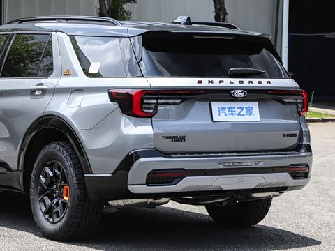2027�� 2.3T EcoBoost �����۷�� 7��
