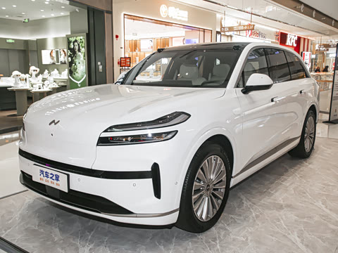 2025�� Pro ������