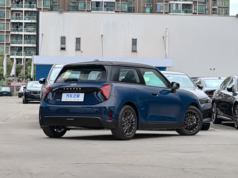 2026�� 466km COOPER E ������