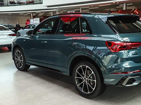 2026�� quattro 45�����ذ� 40TFSI ʱ�ж�����