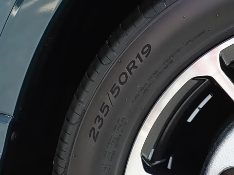 2026�� quattro 45�����ذ� 40TFSI ʱ�ж�����