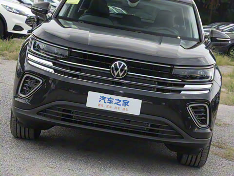 2025��  330TSI ����Ѳ�� ������