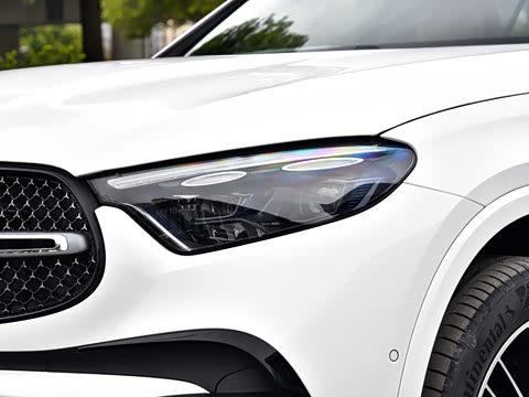 2026�� GLC 300 L 4MATIC ������