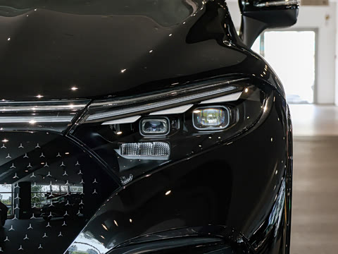 2025�� 500 4MATIC