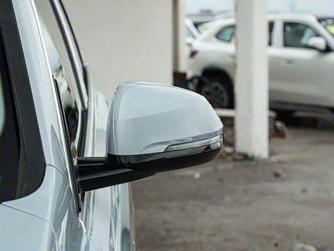 2025�� sDrive25Li X�����װ