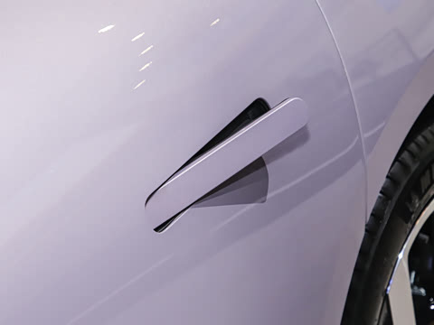 2026�� ���� 725 Max �콢��
