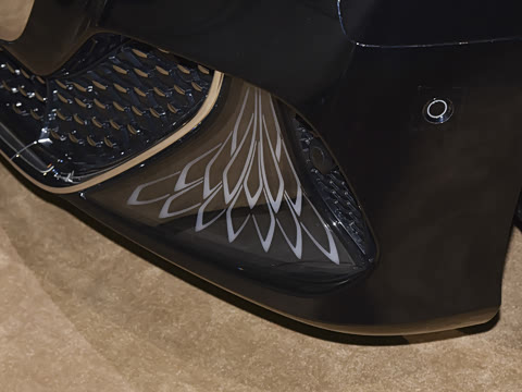 2026�� 4.0T V8��