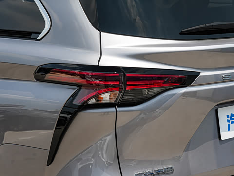 2027�� 2.5L ˫���������ʰ�