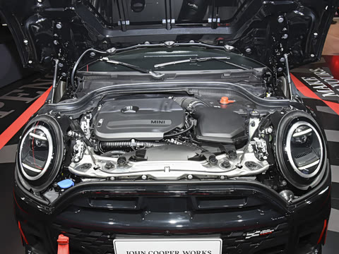 2025�� JOHN COOPER WORKS