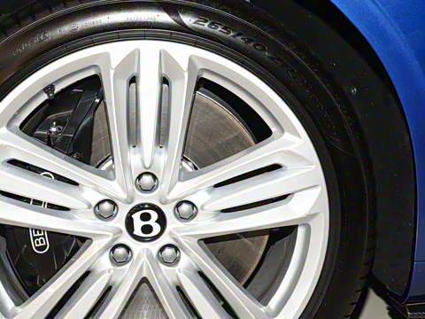 2024�� 4.0T GT V8