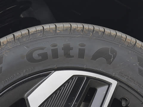 2026�� 550Max ��ΪǬ��ADS SE��