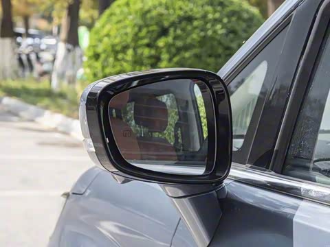 2026�� ���̰� 230�콢�� 7��