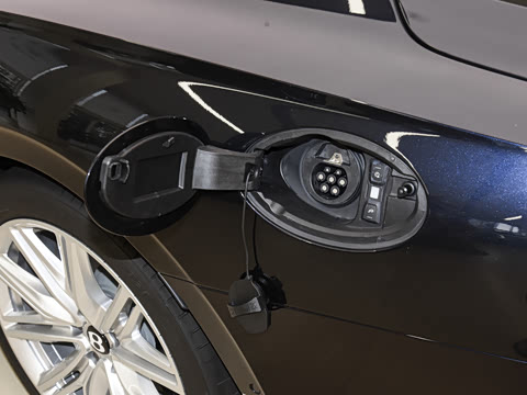 2026�� 4.0T V8 ��׼��