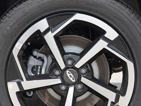 2025�� ���ܰ� 1.5T ��������