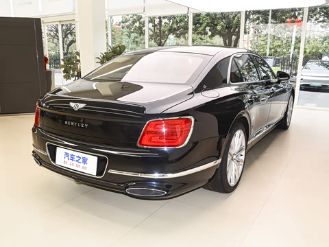 2026�� 4.0T V8 ��׼��