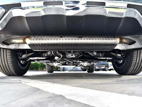 2026�� GLC 260 L 4MATIC �����