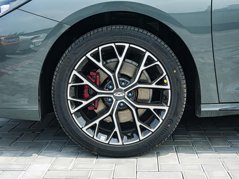 2027�� 2.0T DCT �����