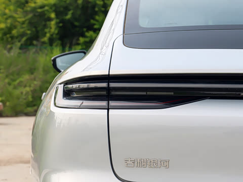 2026�� 225km EM-i Զ���Һ�����