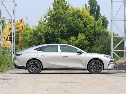 2026�� 225km EM-i Զ���Һ�����