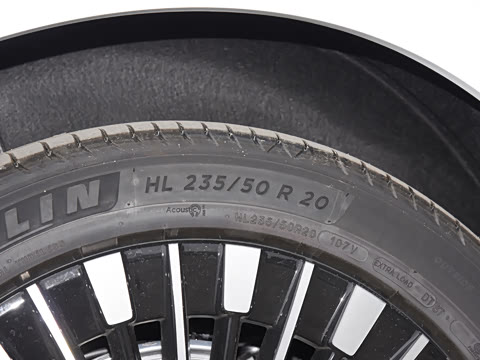 2026�� ���� 750 Ultra