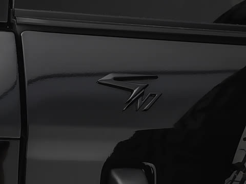 2025�� 3.0T ����SV7 ���ݰ�