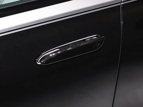 2027�� S 580 4MATIC Night Series