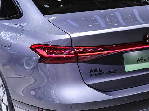 2026�� quattro Ǭ���Ǽݰ�