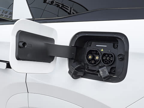 2026�� 1.5T 210KM������