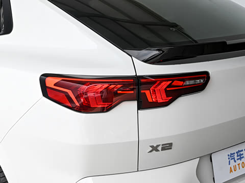 2026�� M35i