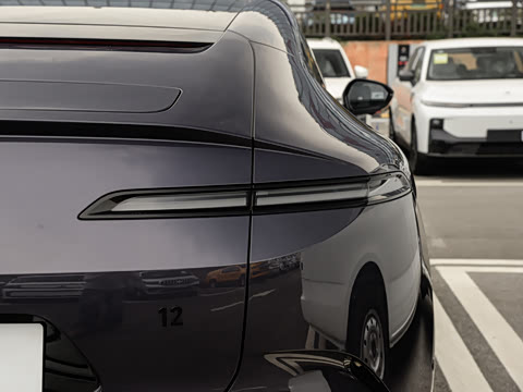 2025�� �Ŀ� Ultra���������