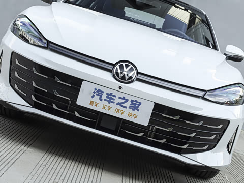 2026�� ���L 300TSI ����