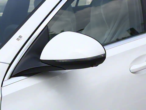 2025�� �Ŀ� C 260 L