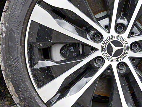 2025�� �Ŀ� C 350 eL