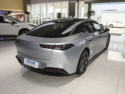 2025�� �Ŀ� 630 Max��