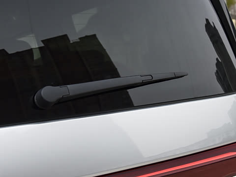 2026�� ���̰� 230�콢�� 7��