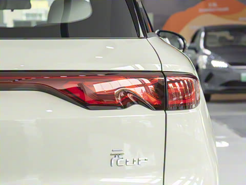 2025�� 301KM �캽��