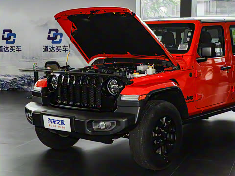 2023�� 3.6L Overland