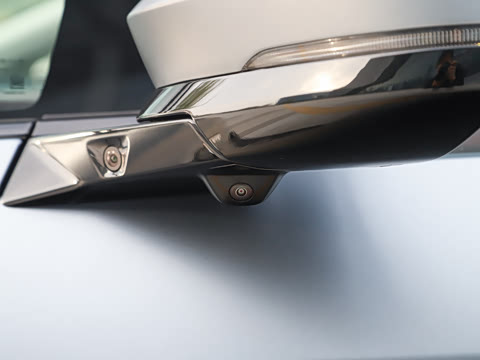 2026�� ���� 750 Ultra