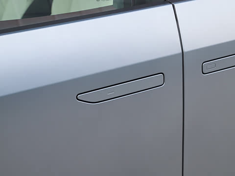 2026�� ���� 750 Ultra