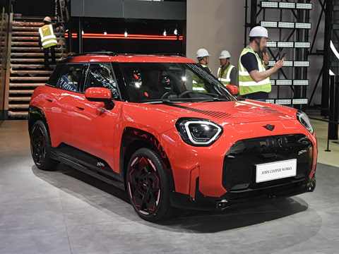 2025�� �Ŀ� JOHN COOPER WORKS