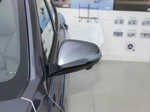 2025�� 1.5L �Զ������