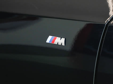2026�� 325i M�˶���װ