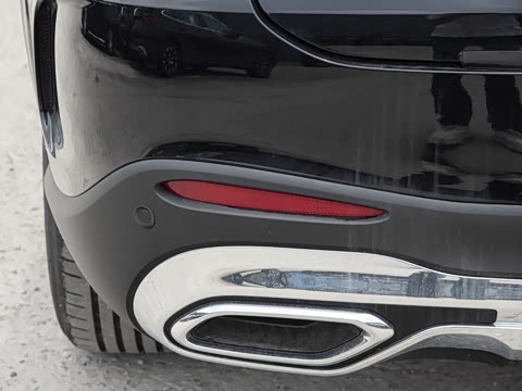 2026�� �Ŀ� GLC 260 L 4MATIC ������