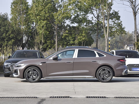 2026�� 2.0T Ǭ���Ǽݰ�