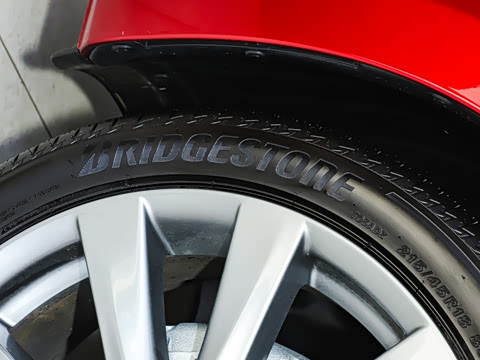 2025�� 2.0L �Զ����Ű�