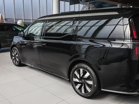 2027�� Ultra ����