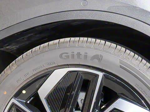 2026�� 550Ultra��ΪǬ��ADS SE��