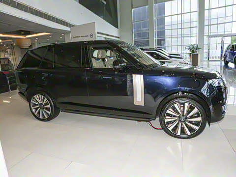 2024�� 4.4 V8 SV���ٴ����ӳ��� 4��