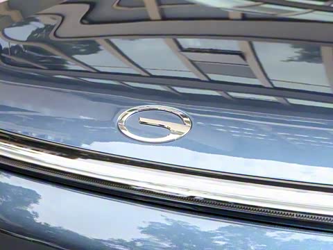 2025�� Ǭ�� UItra 6��